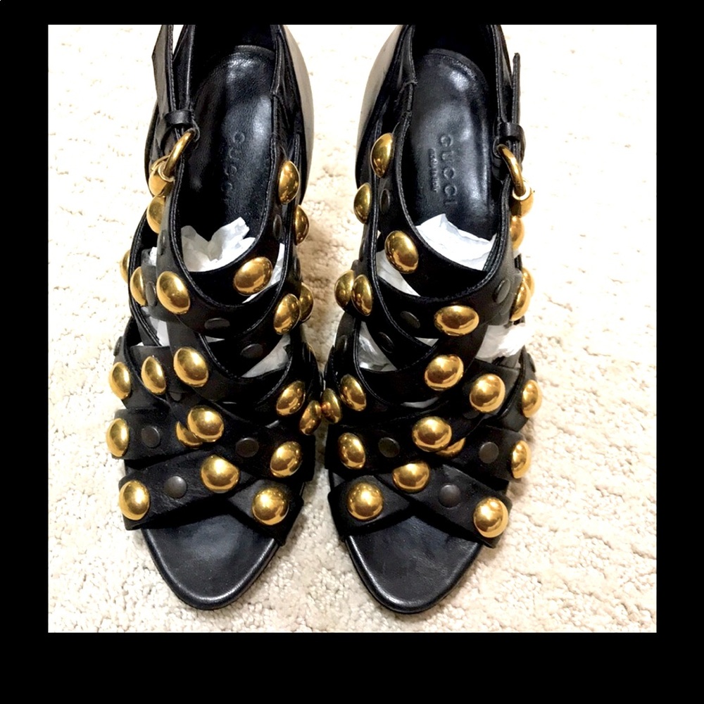Woman Gucci shoes